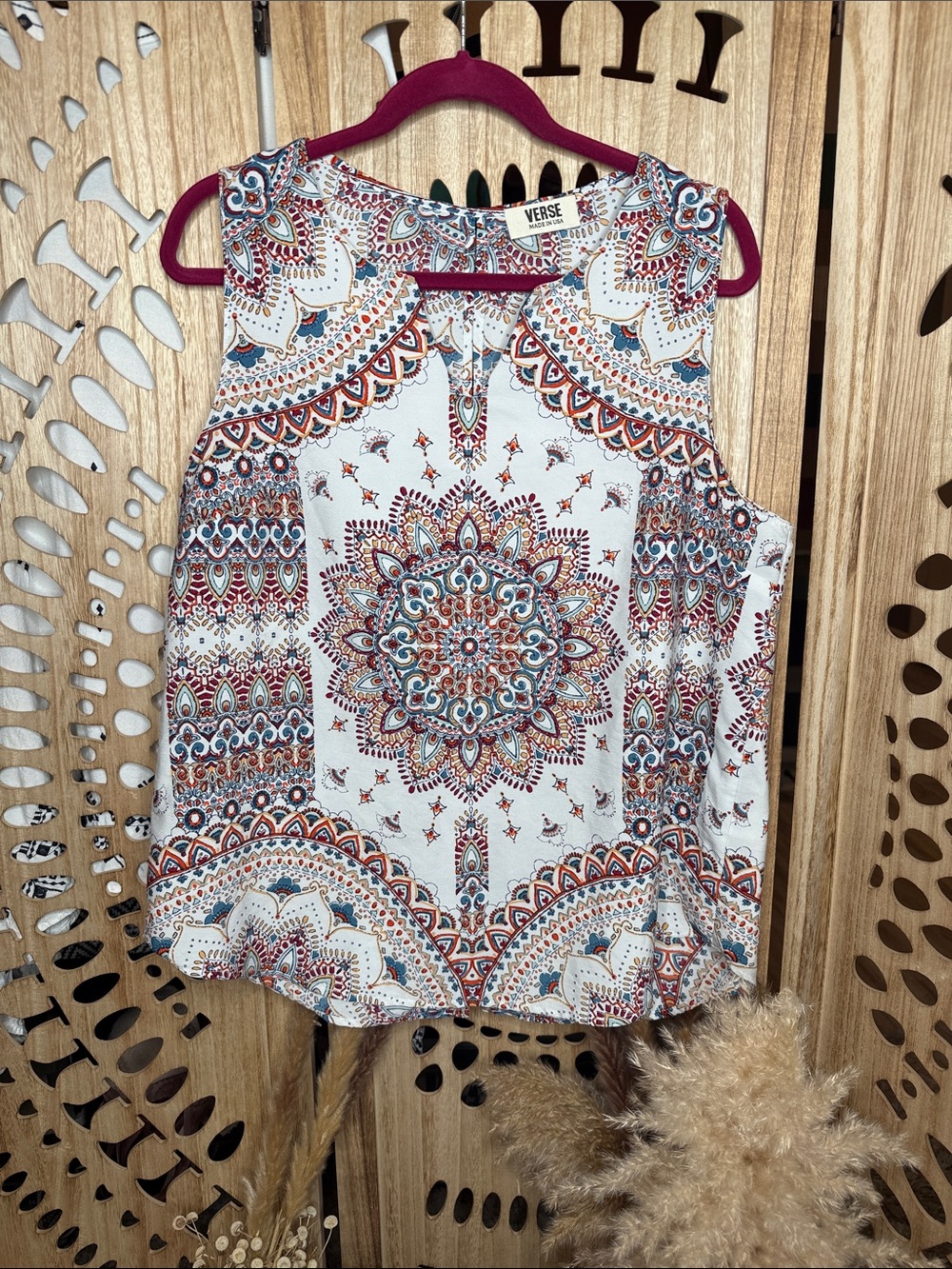 Verse White Medallion Print Sleeveless Camisole